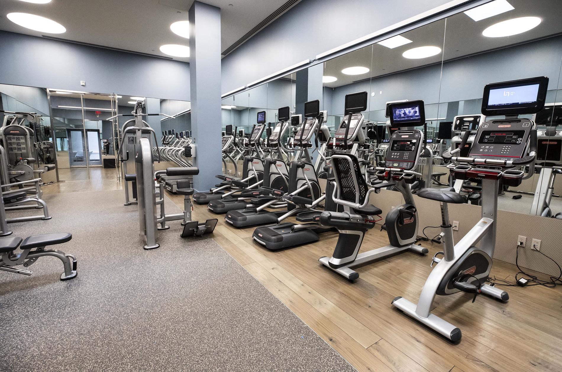 25 Broad Street, Unit 8S Manhattan, NY 10004 - Photo 5 of 7