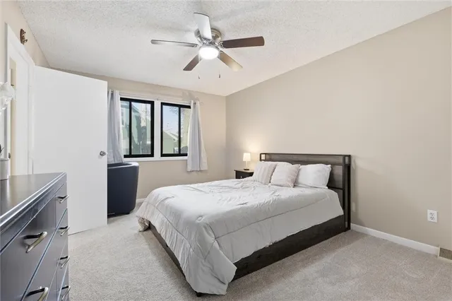 $200,000 | 1032 Northwest 70th Court, Kansas City, MO 64118