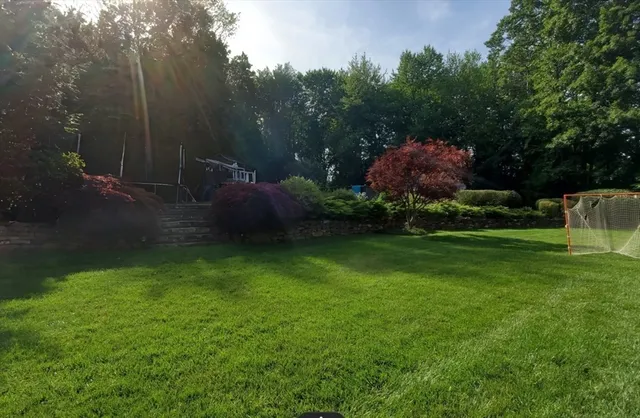 $1,688,700 | 14 High Meadow Circle, East Longmeadow, MA 01028