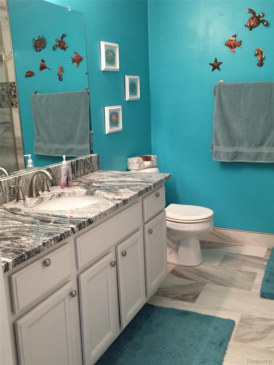 7934 Billingham Road West Bloomfield, MI 48324 - Photo 24 of 51 23.JPG