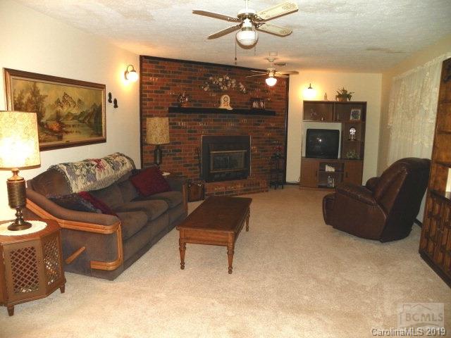 2970 High Peak Road Valdese, NC 28690 - Photo 3 of 23 Gallery Image 3