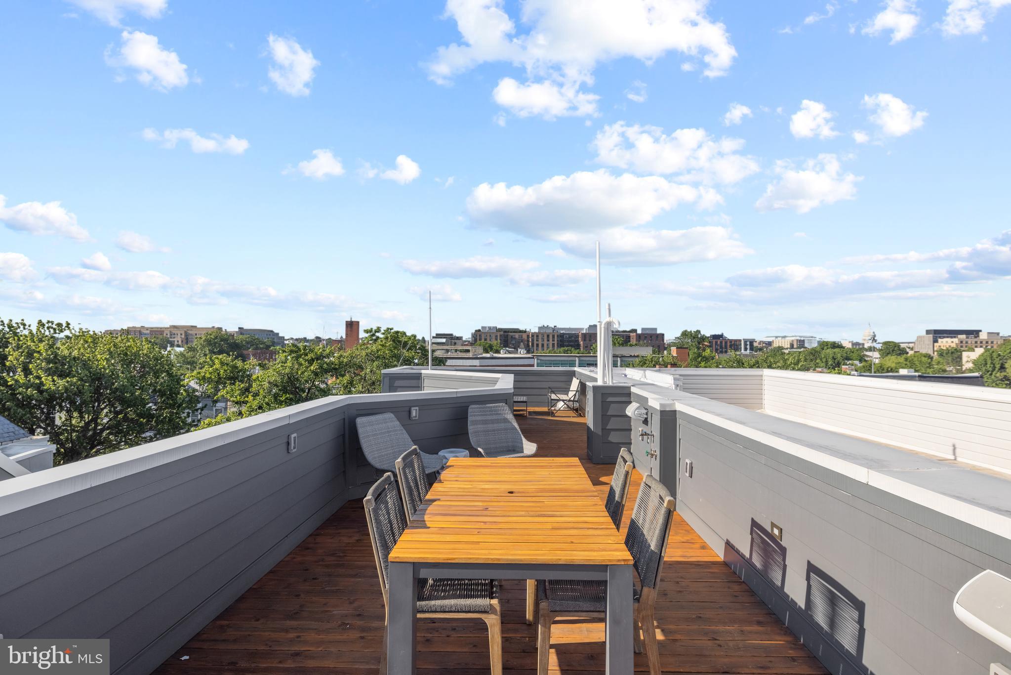 642 L Street Northeast, Unit 2 Washington, DC 20002 - Photo 29 of 54