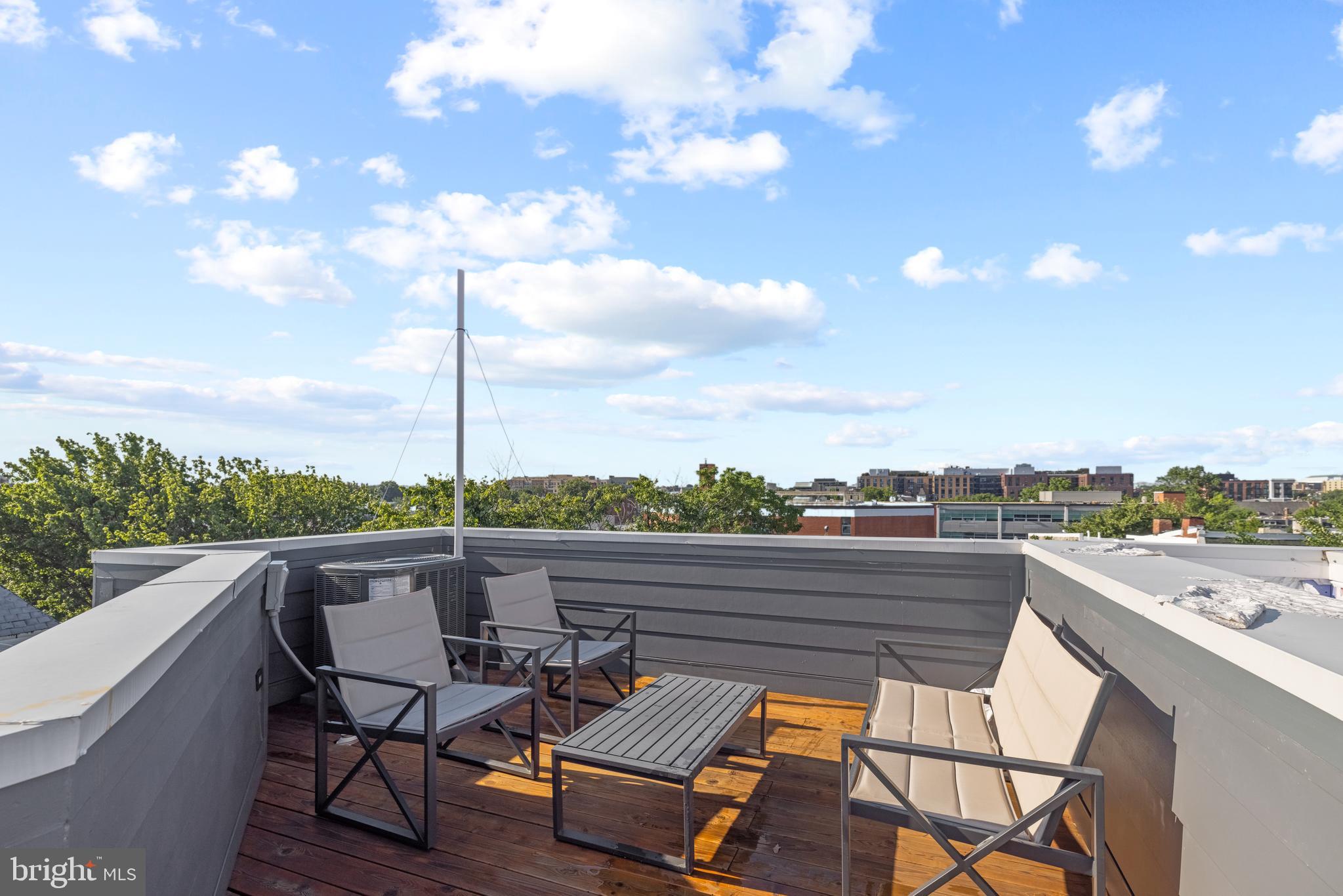 642 L Street Northeast, Unit 2 Washington, DC 20002 - Photo 30 of 54