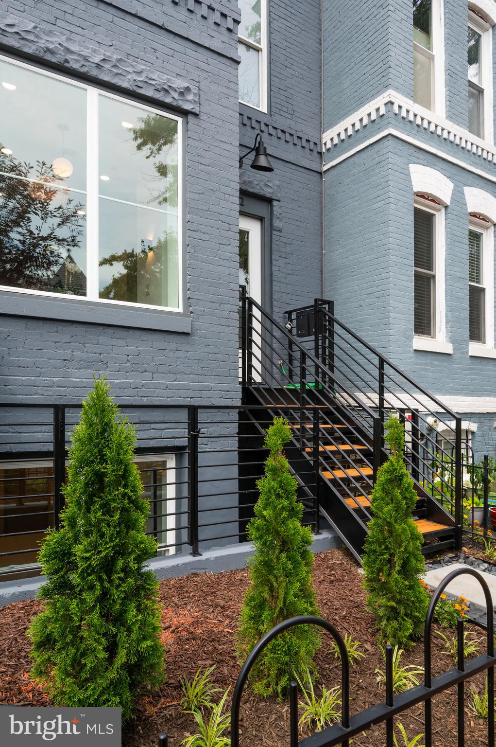 642 L Street Northeast, Unit 2 Washington, DC 20002 - Photo 52 of 54