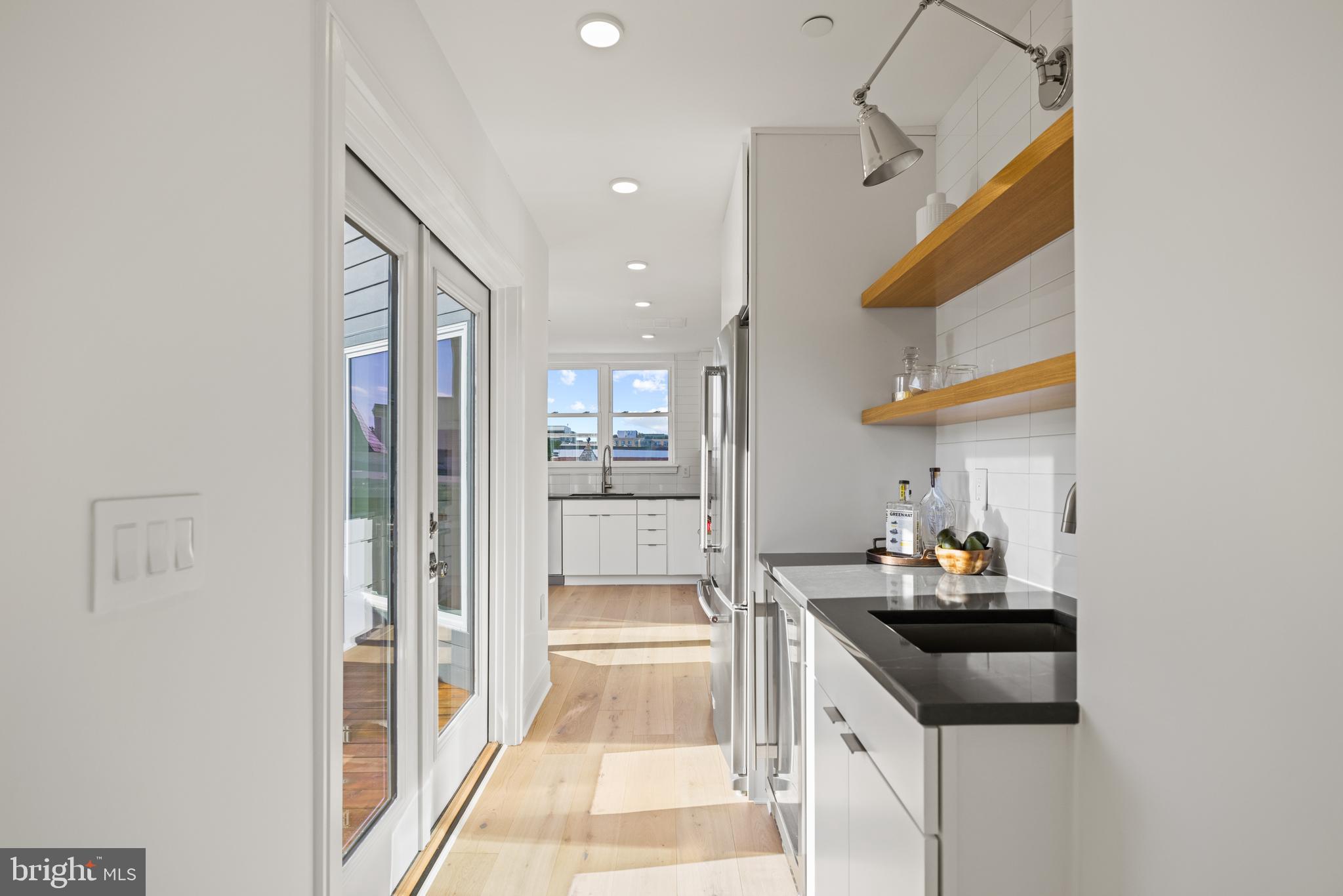 642 L Street Northeast, Unit 2 Washington, DC 20002 - Photo 10 of 54