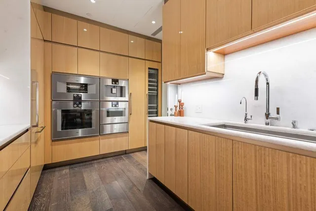 $4,350,000 | 35 Hudson Yards, Unit 6102 | Hudson Yards