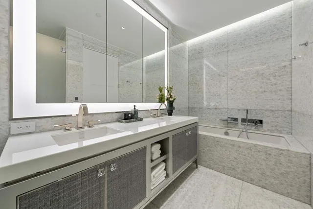 $4,350,000 | 35 Hudson Yards, Unit 6102 | Hudson Yards