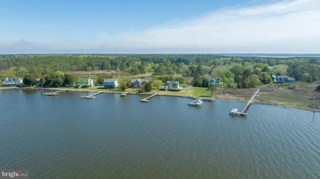 $669,900 | 20128 Nanticoke Road, Nanticoke, MD 21840