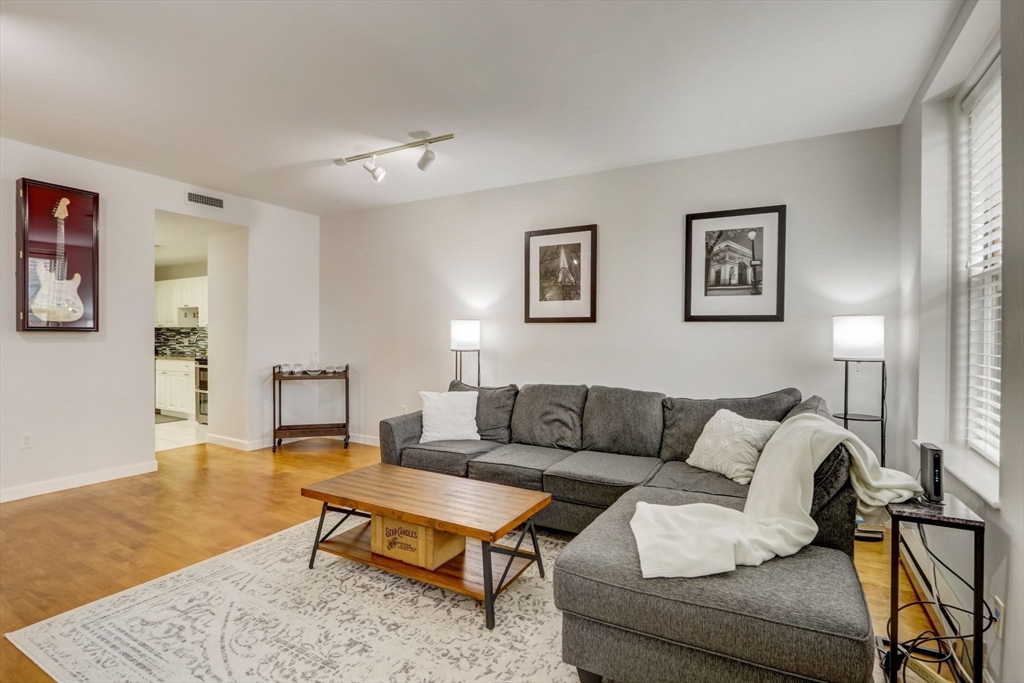 60 Glen Road, Unit T12 Brookline, MA 02445 - Photo 2 of 28 Gallery Image 2