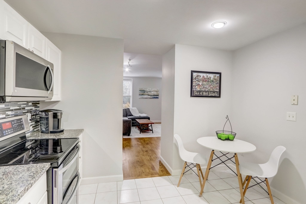 60 Glen Road, Unit T12 Brookline, MA 02445 - Photo 4 of 28 Gallery Image 4