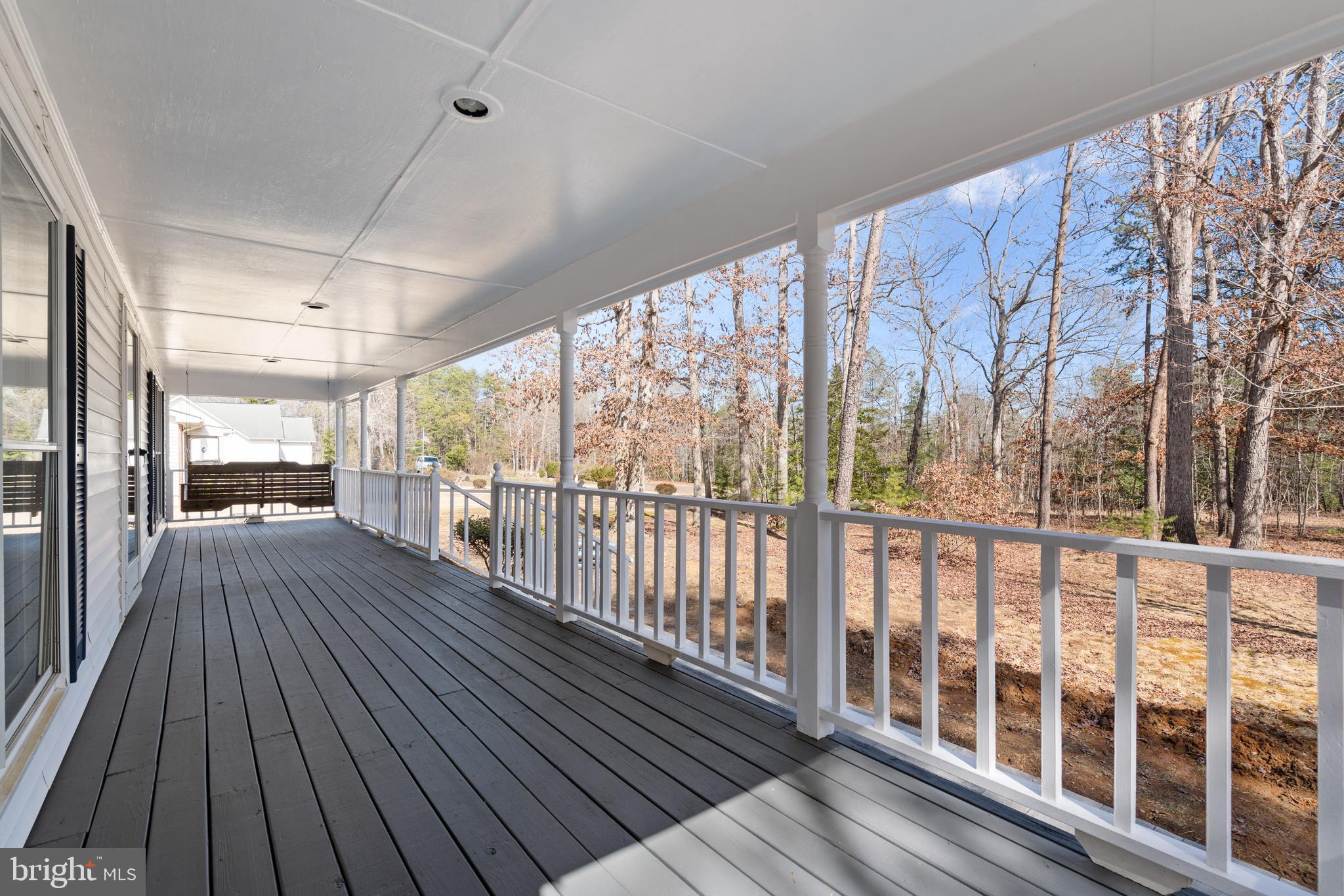 5100 Ridge Road Spotsylvania, VA 22551 - Photo 4 of 36 Relax on the front porch