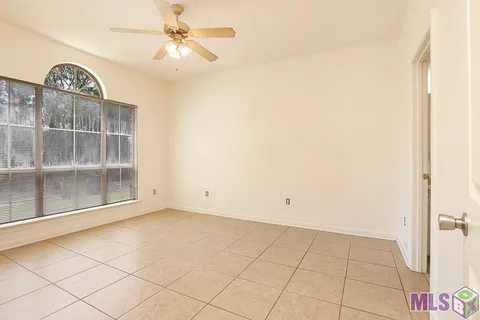 $219,000 | 212 Springhaven Drive, Baton Rouge, LA 70810