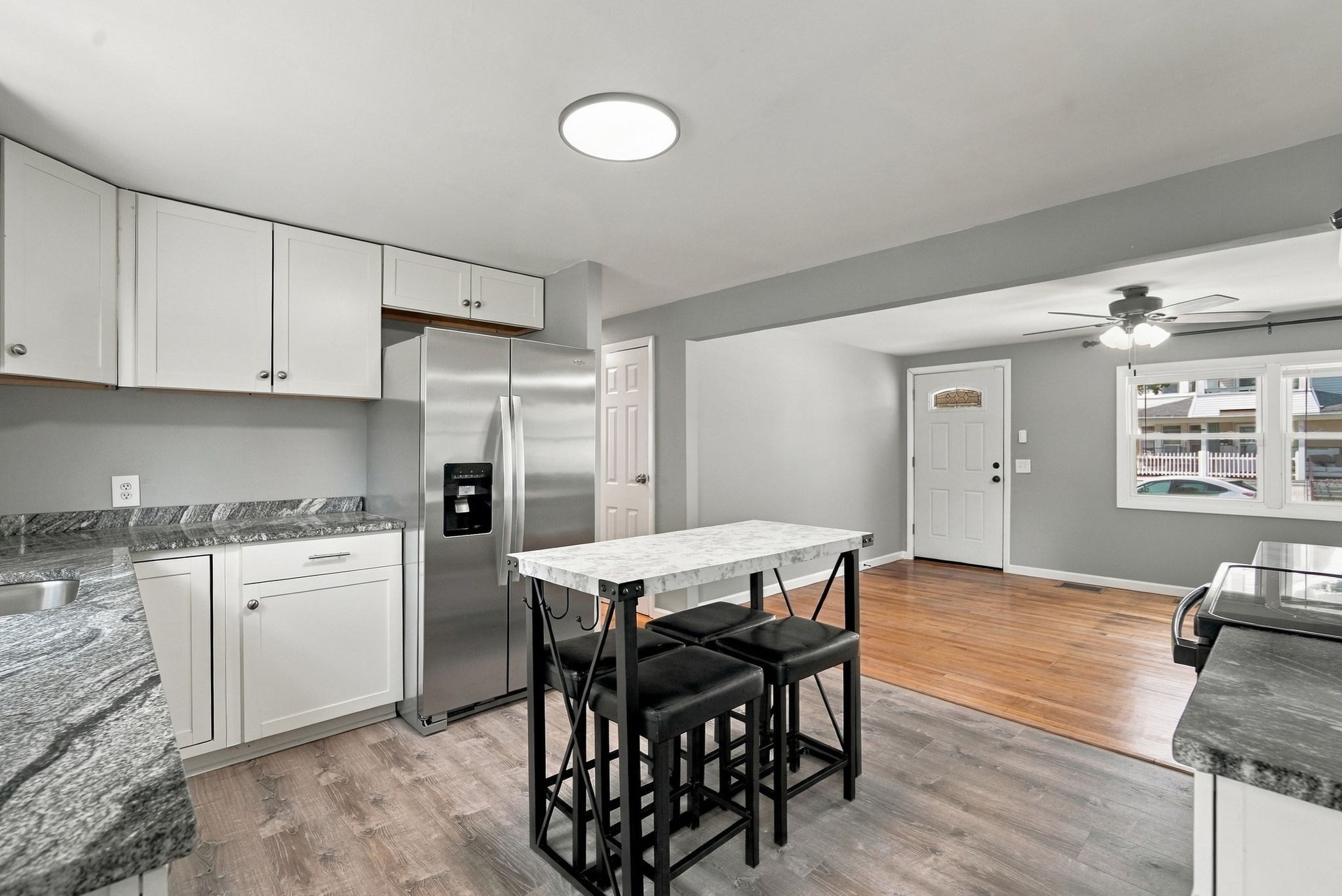 53 Silver Street Springfield, MA 01107 - Photo 11 of 31 Gallery Image 11