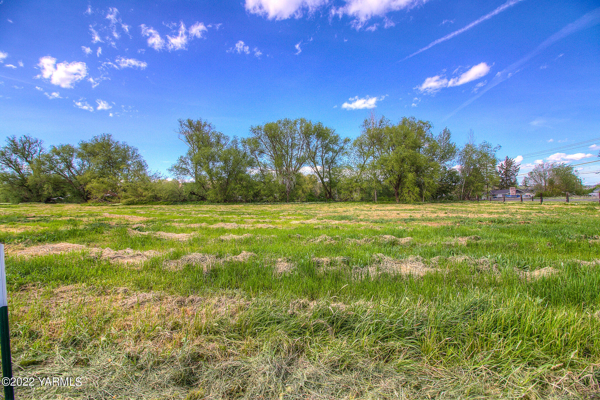 1212 Dazet Road Yakima, WA 98908 - Photo 31 of 37 a view of a green field