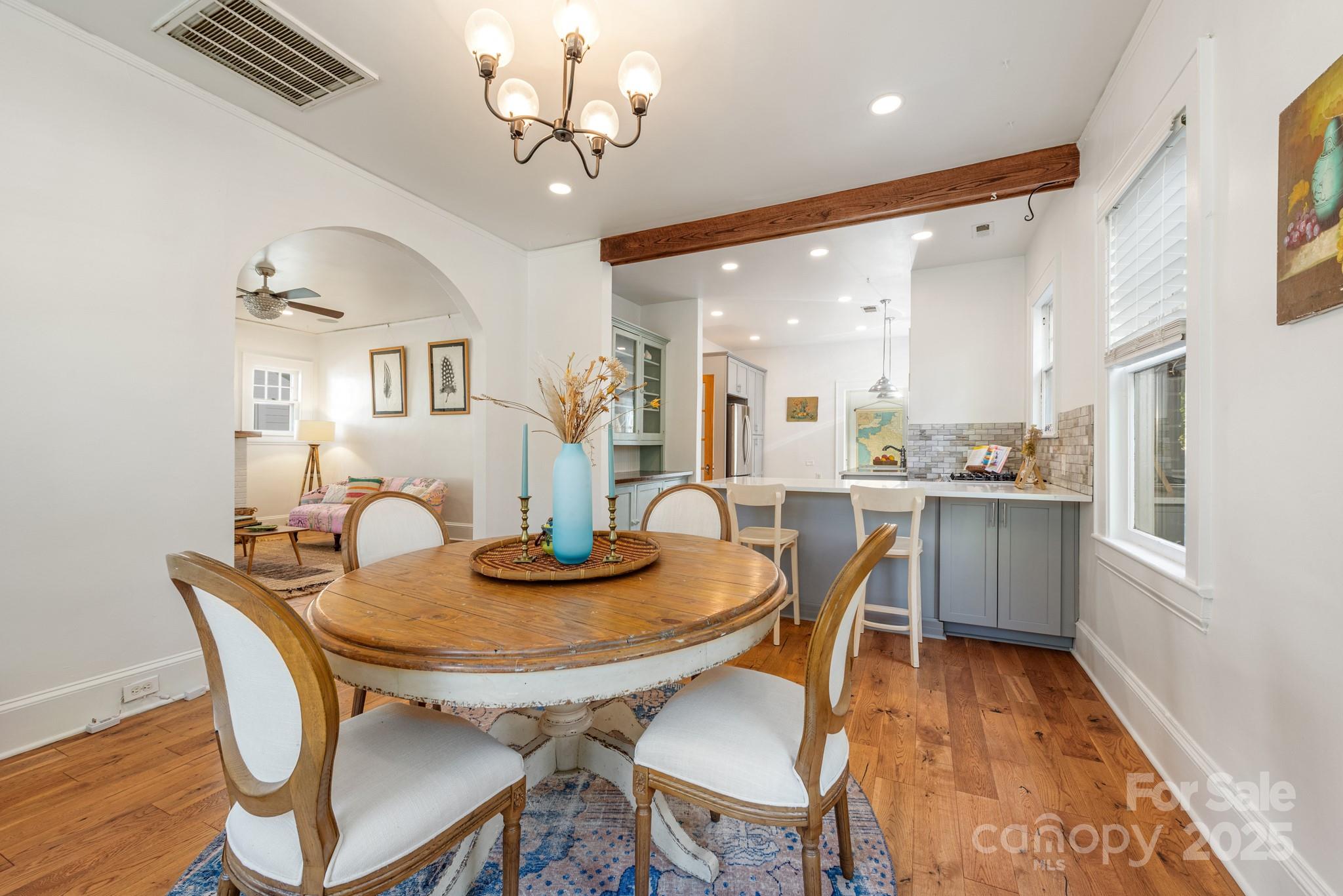 2221 Commonwealth Avenue Charlotte, NC 28205 - Photo 11 of 30 Gallery Image 11