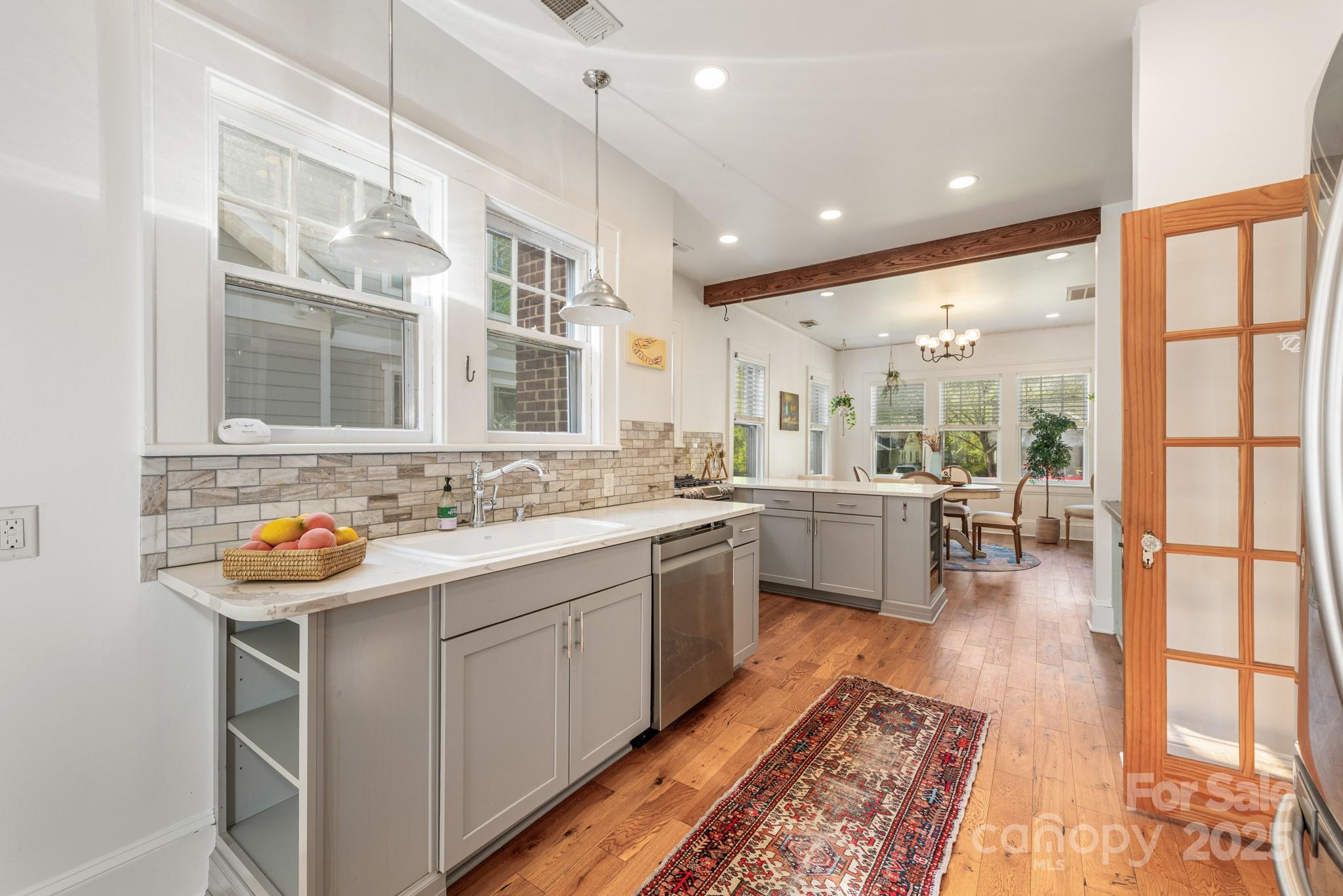 2221 Commonwealth Avenue Charlotte, NC 28205 - Photo 13 of 30 Gallery Image 13