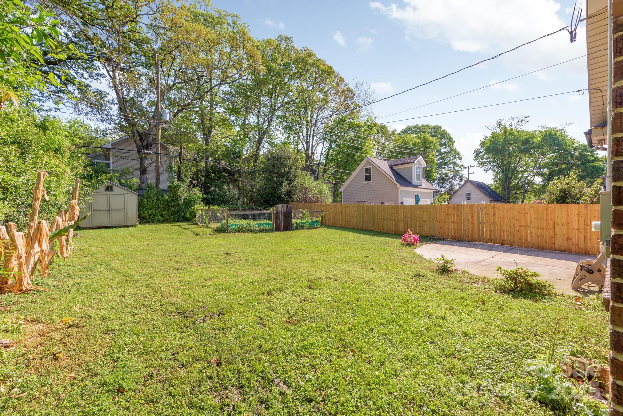 2221 Commonwealth Avenue Charlotte, NC 28205 - Photo 28 of 30 Gallery Image 28