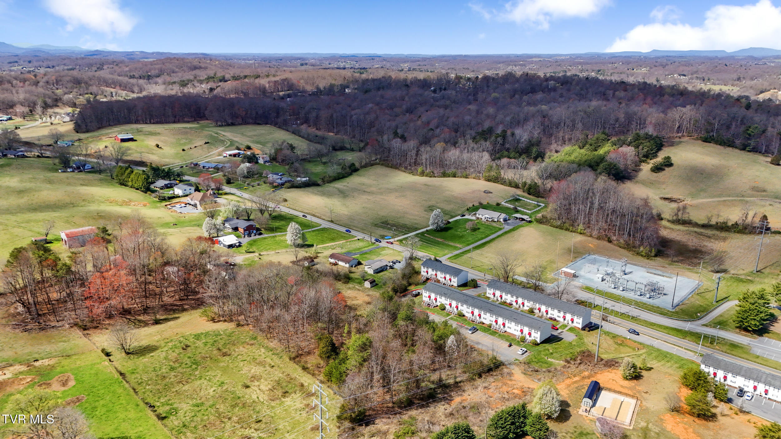 2201 Cherokee Road Johnson City, TN 37604 - Photo 8 of 11 2201 Photo 7