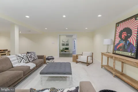 $1,776,000 | 6337 Lenox Road, Bethesda, MD 20817