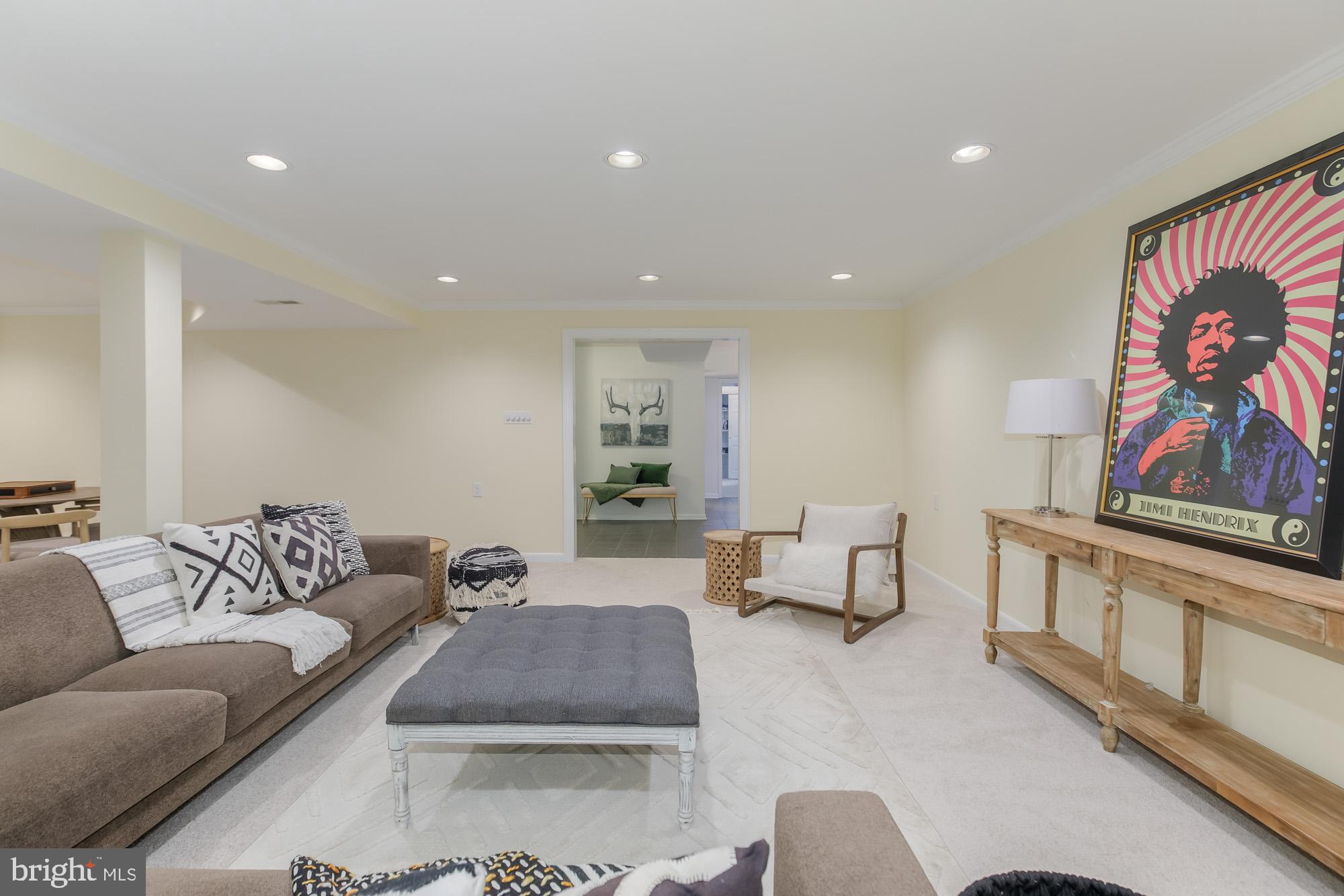 6337 Lenox Road Bethesda, MD 20817 - Photo 36 of 54