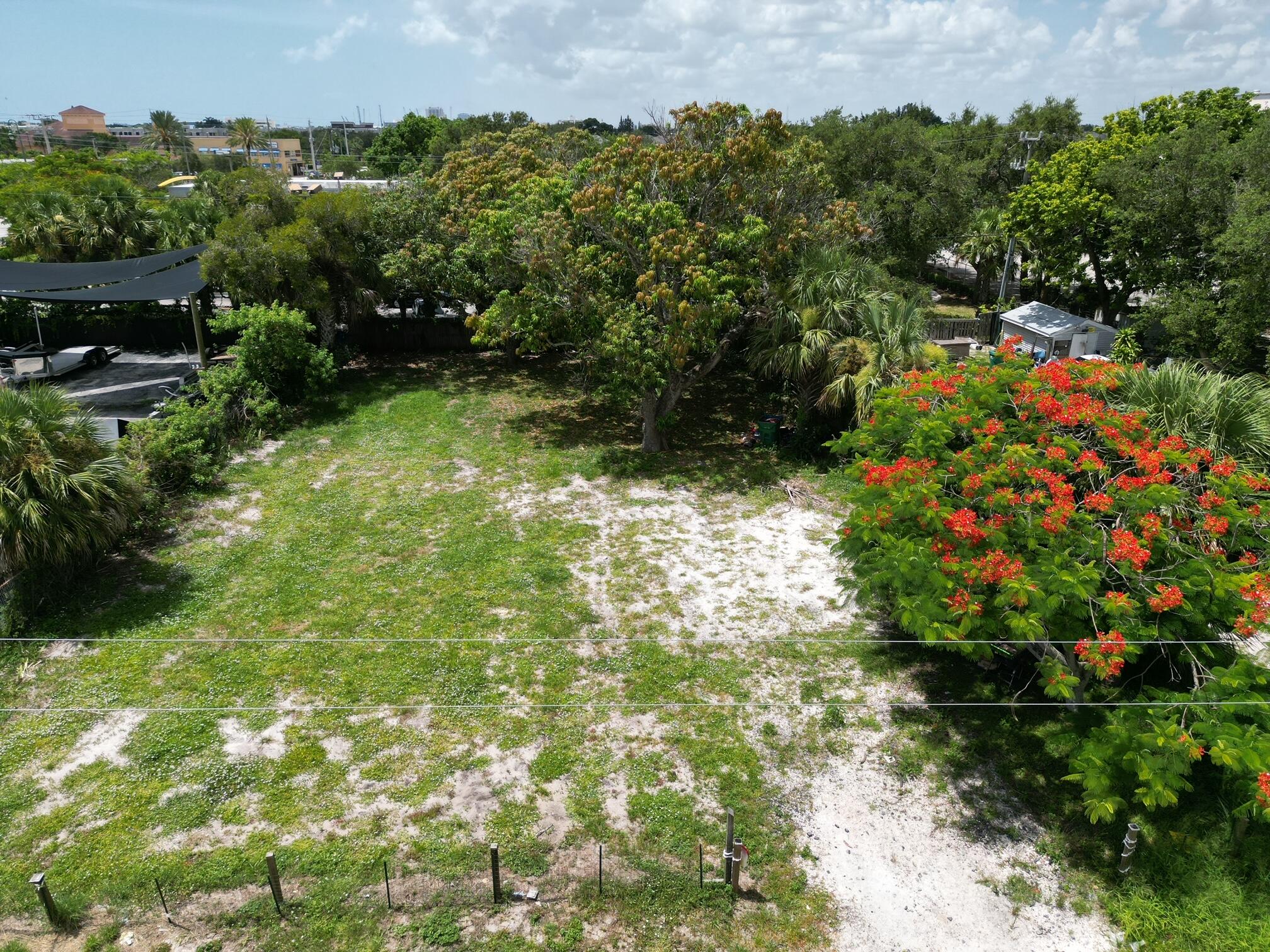 21 West 37th Street Riviera Beach, FL 33404 - Photo 3 of 4 Overhead