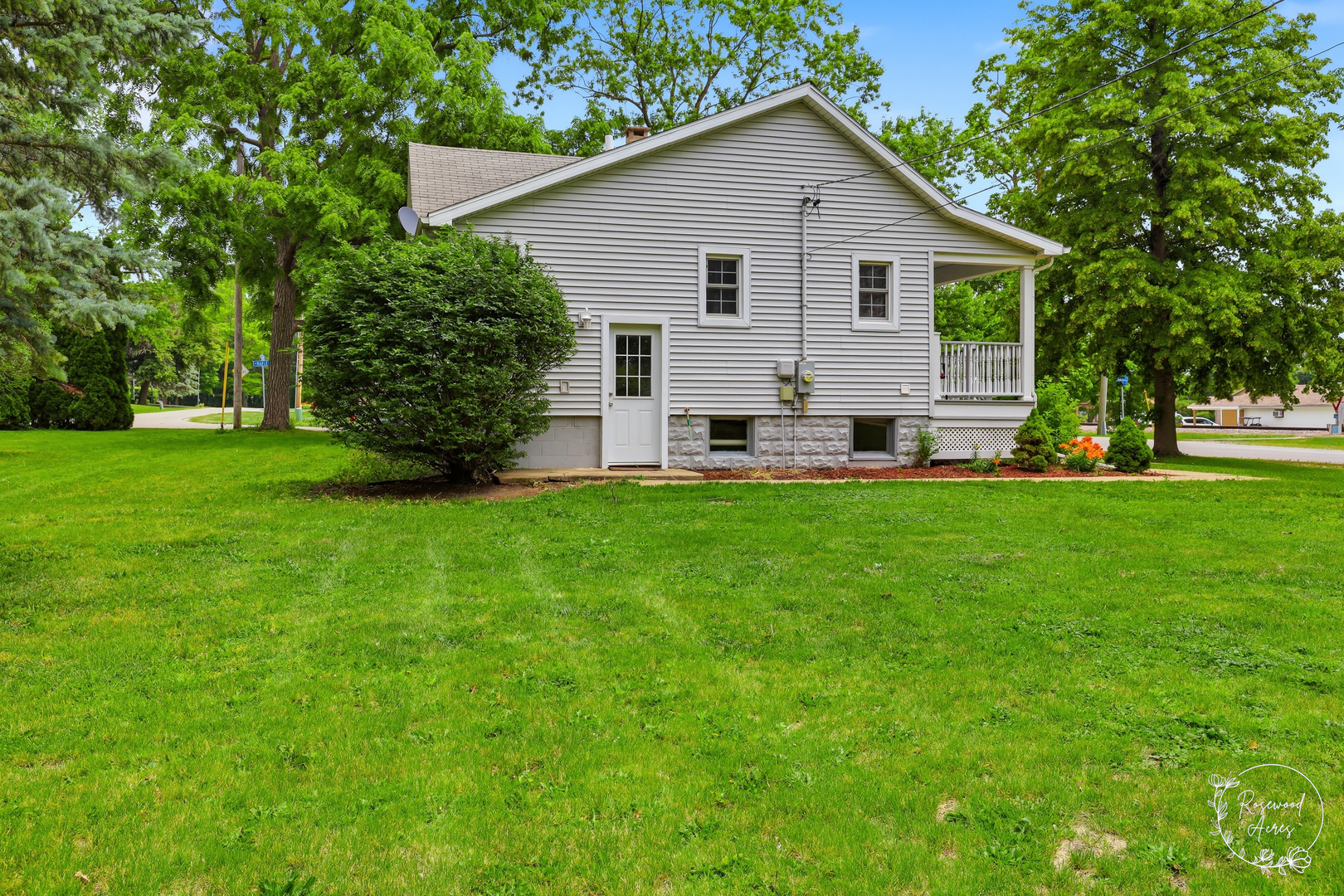 423 East Front Street Gilman, IL 60938 - Photo 25 of 29