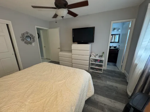 $140,000 | 2100 Northeast 38th Street, Unit 221, Lighthouse Point, FL 33064