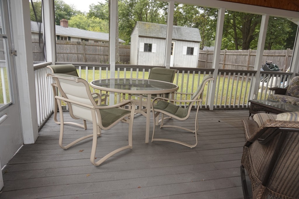 39 Fairbrook Road Framingham, MA 01701 - Photo 12 of 13 Gallery Image 12