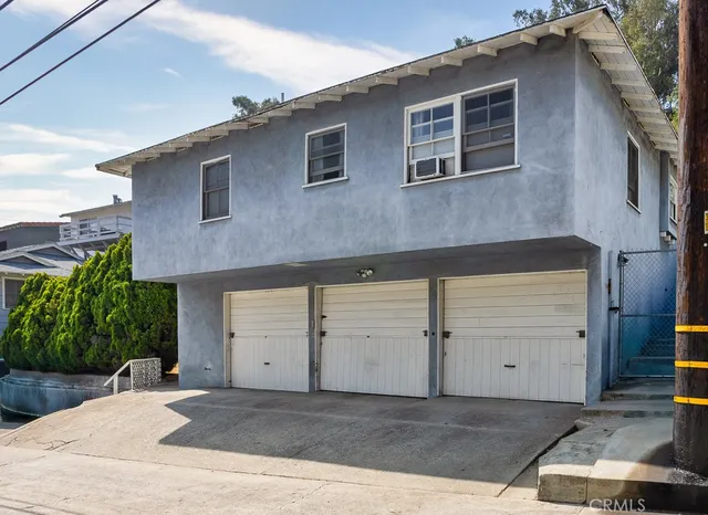 $1,490,000 | 3735 Arbolada Road, Los Angeles, CA 90027