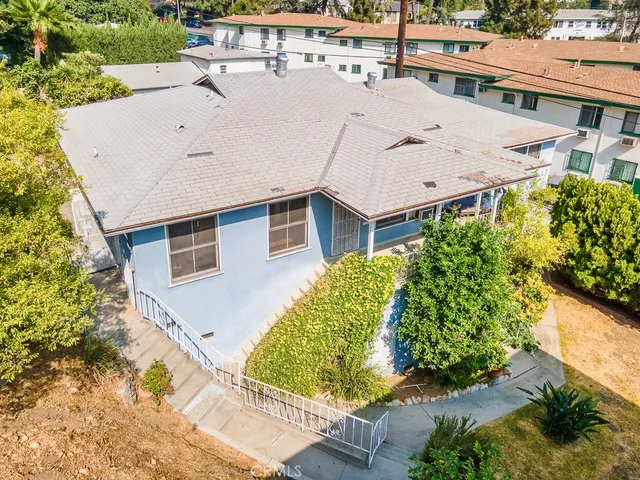 $1,490,000 | 3735 Arbolada Road, Los Angeles, CA 90027