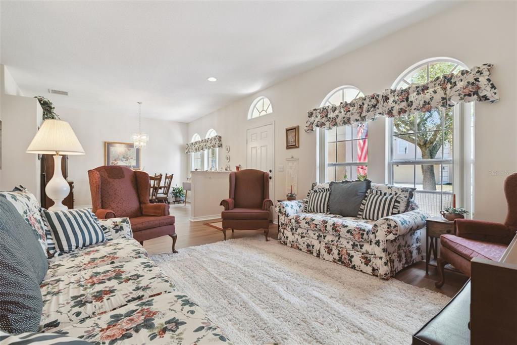 1209 Castleport Road Winter Garden, FL 34787 - Photo 8 of 36