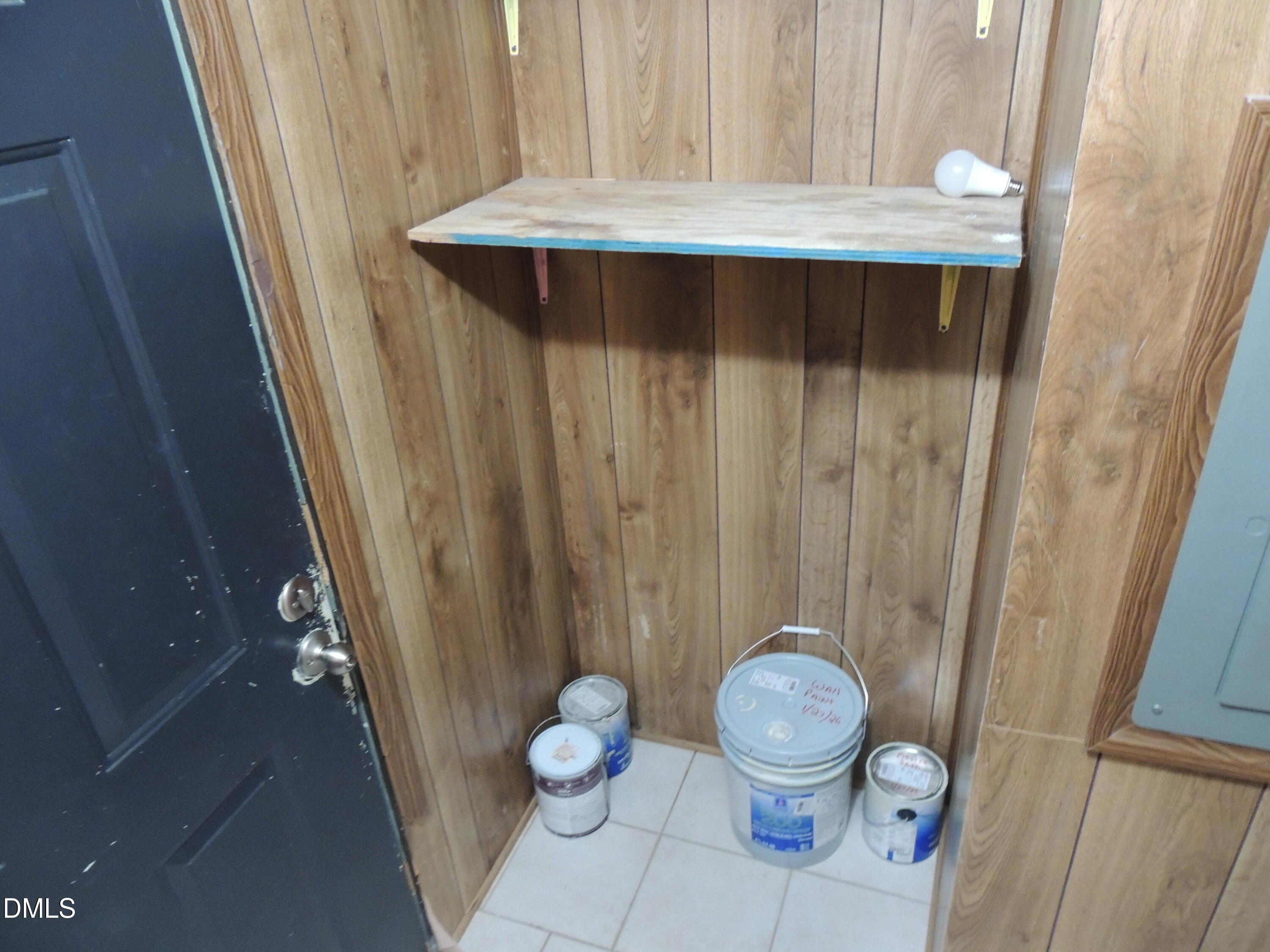 632 Wimberly Road Apex, NC 27523 - Photo 18 of 23 18-Laundry extra splace