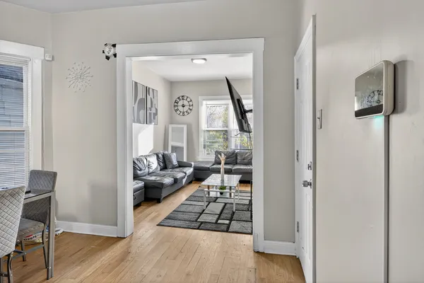 $285,000 | 824 East 89th Place, Chicago, IL 60619