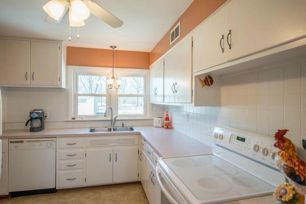 3217 Dublin Road Columbus, OH 43221 - Photo 14 of 42