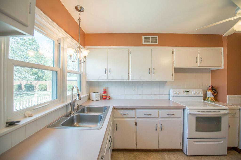 3217 Dublin Road Columbus, OH 43221 - Photo 17 of 42