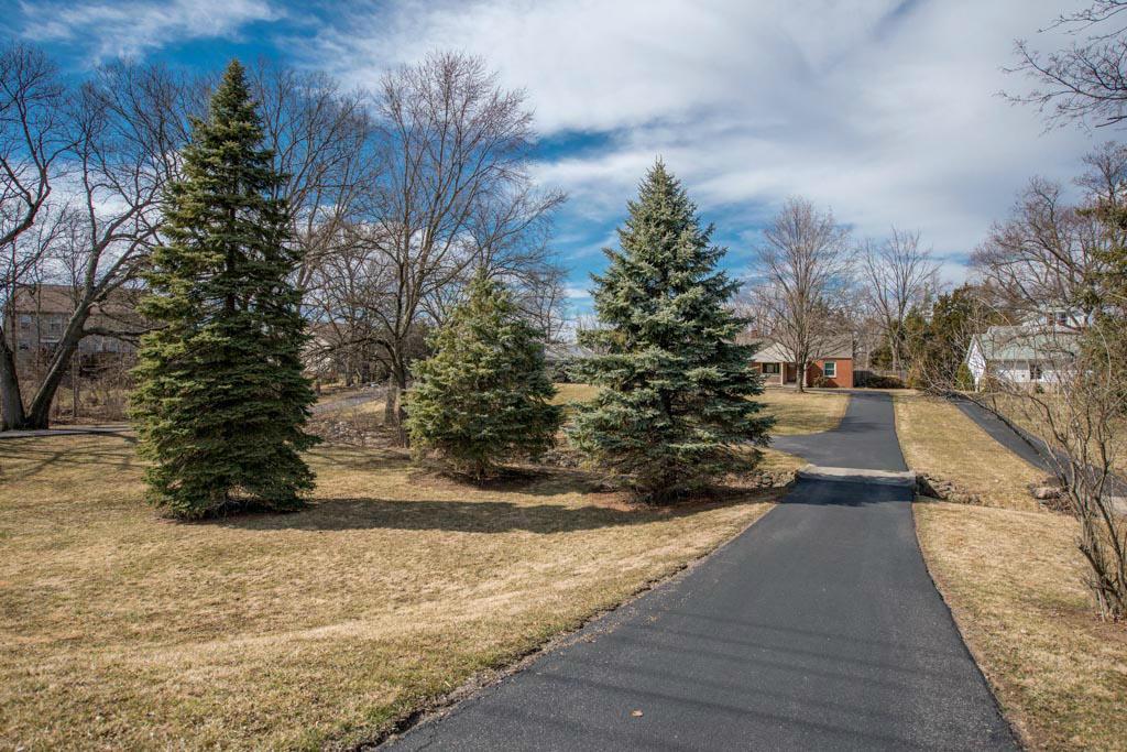 3217 Dublin Road Columbus, OH 43221 - Photo 2 of 42