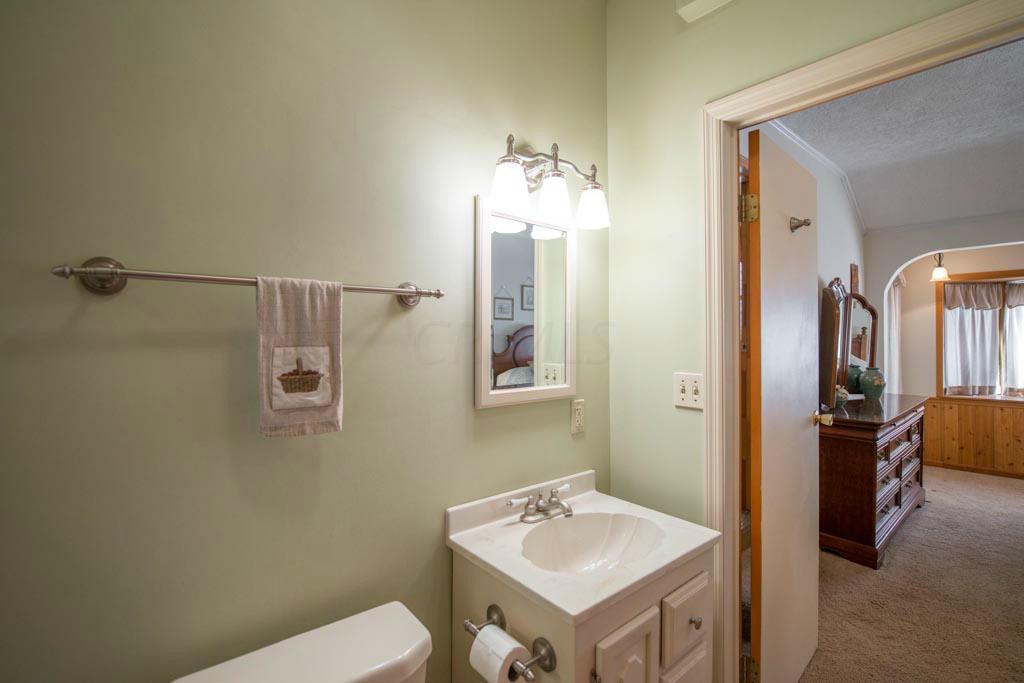 3217 Dublin Road Columbus, OH 43221 - Photo 24 of 42