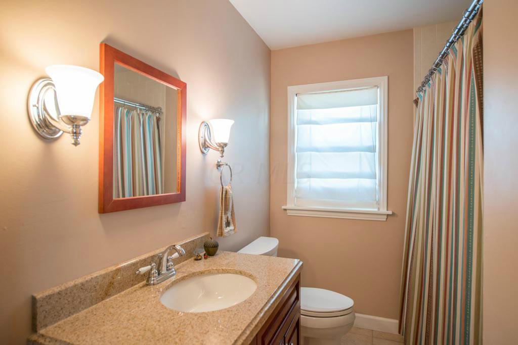 3217 Dublin Road Columbus, OH 43221 - Photo 27 of 42