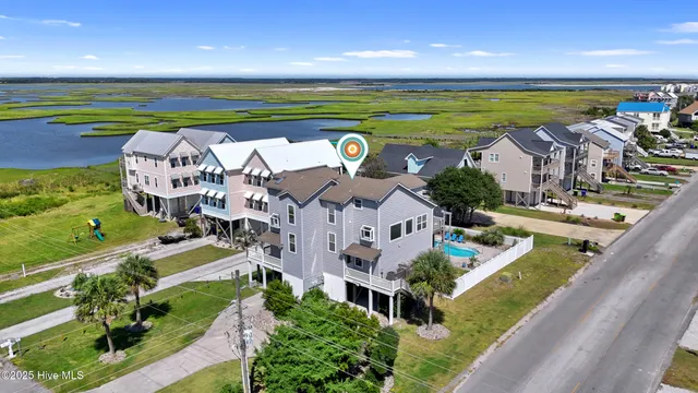 $1,200,000 | 204 Gysgt D W Boatman Drive, North Topsail Beach, NC 28460