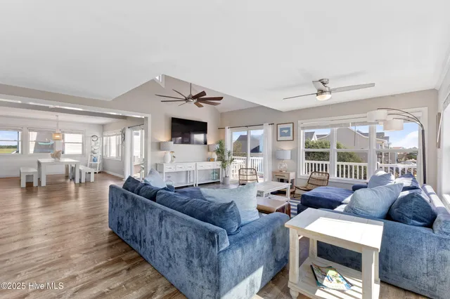 $1,200,000 | 204 Gysgt D W Boatman Drive, North Topsail Beach, NC 28460