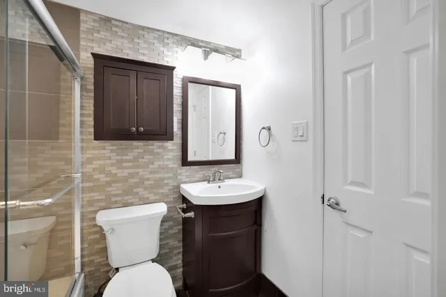 $4,994 | 6313 Tone Drive, Bethesda, MD 20817