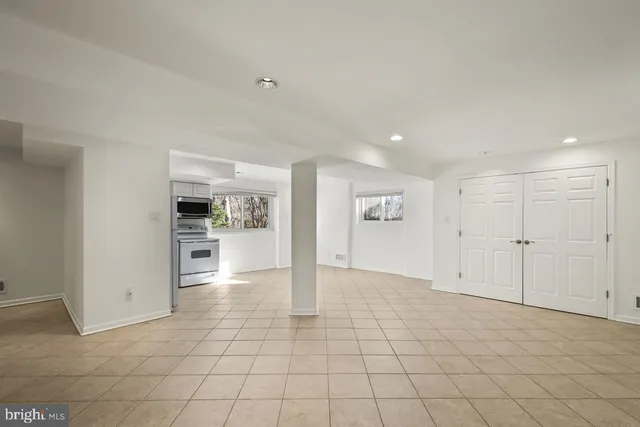 $4,994 | 6313 Tone Drive, Bethesda, MD 20817