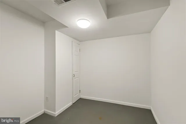 $4,994 | 6313 Tone Drive, Bethesda, MD 20817