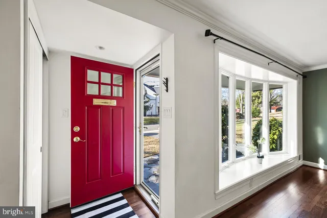 $4,994 | 6313 Tone Drive, Bethesda, MD 20817