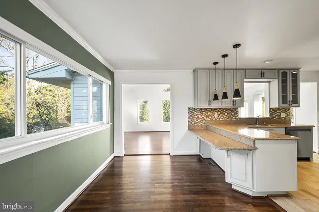 $4,994 | 6313 Tone Drive, Bethesda, MD 20817