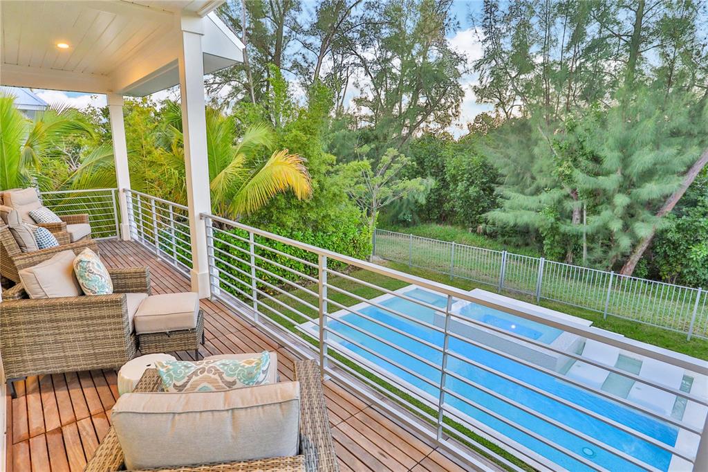 6925 Longboat Drive South Longboat Key, FL 34228 - Photo 24 of 39
