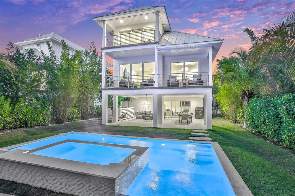 6925 Longboat Drive South Longboat Key, FL 34228 - Photo 29 of 39