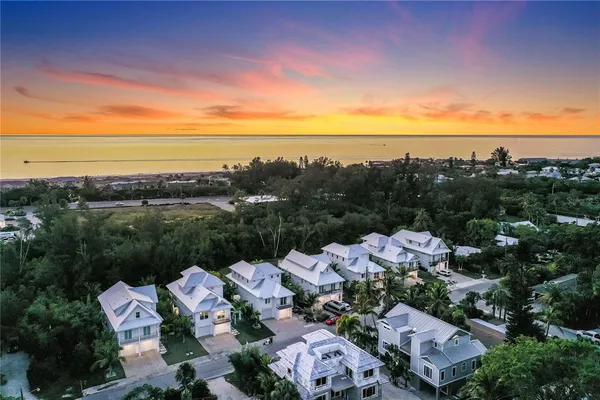 $30,000 | 6925 Longboat Drive South, Longboat Key, FL 34228