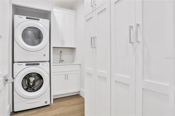 $30,000 | 6925 Longboat Drive South, Longboat Key, FL 34228