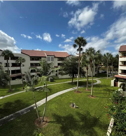 $375,000 | 9020 Southwest 125th Avenue, Unit F303, Miami, FL 33186